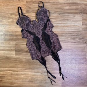 Victoria’s Secret Longline Lace Unlined Corset